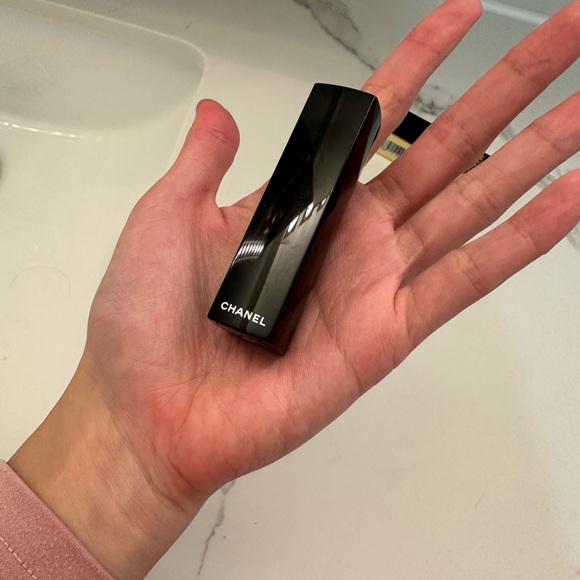 chanel rouge allure velvet 58 - Picture 3 of 3